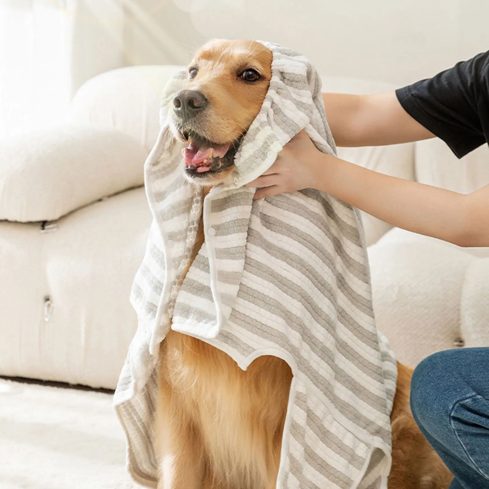 Ultra Absorbent Pet Bath Towel Quick Drying Bathrobe Grooming Cloth
