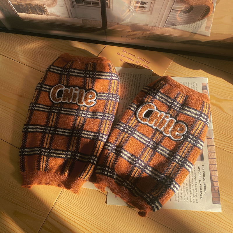 Vintage Plaid Pet Sweater Warm Cozy Pet Clothing