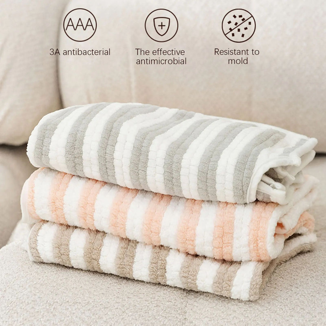 Ultra Absorbent Pet Bath Towel Quick Drying Bathrobe Grooming Cloth